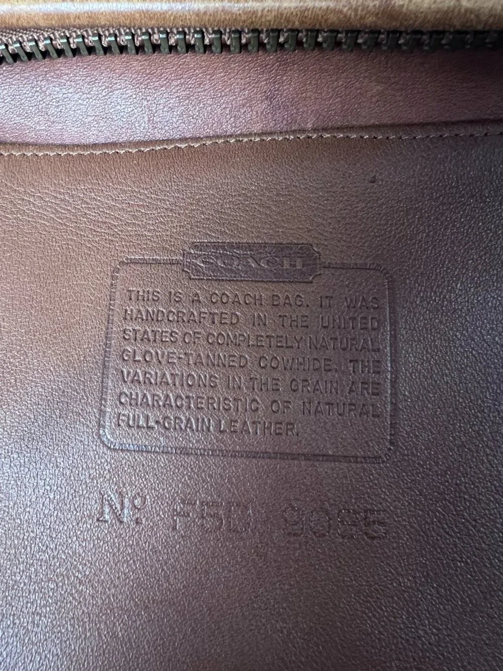 Old Coach XL 9085 Vintage British Tan  Leather Feed Sac Duffel Bag